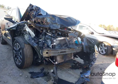 2025 Chevrolet Blazer Fwd Rs z USA, uszkodzony, nr VIN 3GNKBERSXSS184984